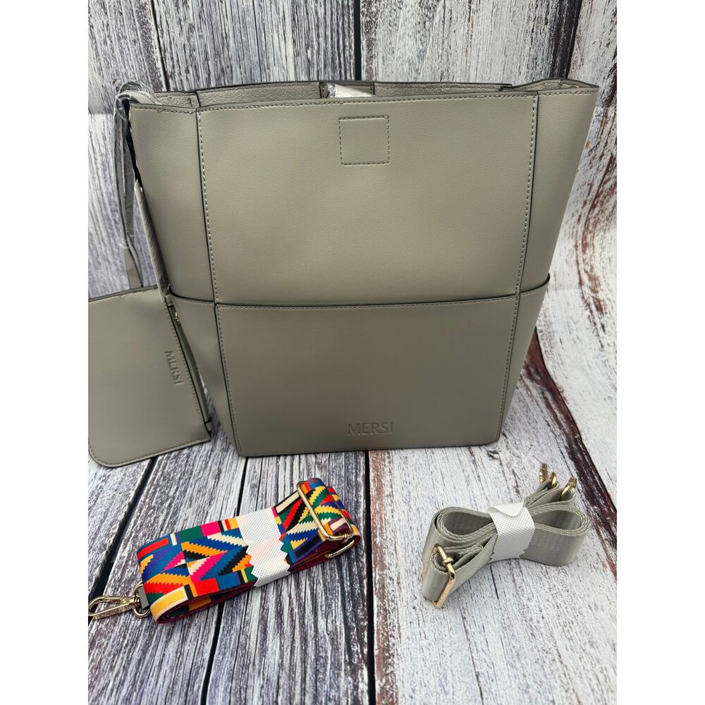 NWT Mersi Demi Bucket Bag Gray with additional strap